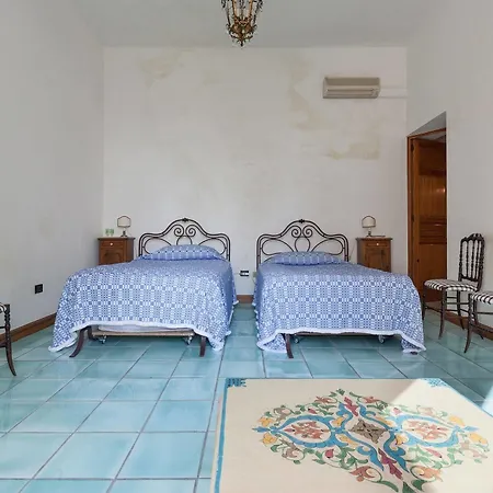 Brezza Di Mare Apartment *